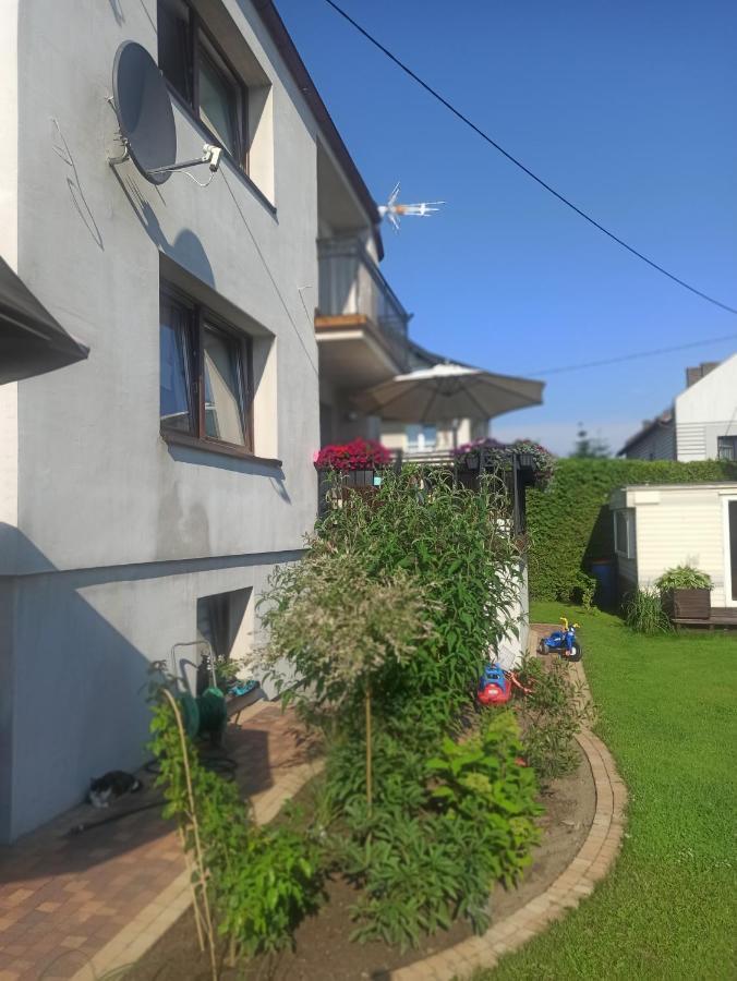 Zara Pokoje Goscinne Oraz Domek Zara Nowosc Wladyslawowo Exterior photo